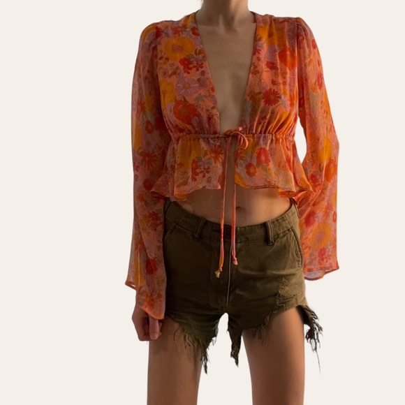 Wild Fable Tie Waist Crop Top 💕 - Picture 6 of 12